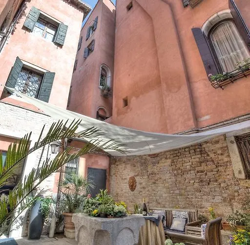 ベッド・アンド・ブレックファスト カ デラ コルテ