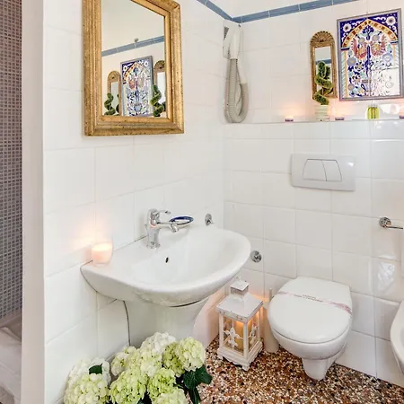 Ca' Della Corte Couette-café 4*